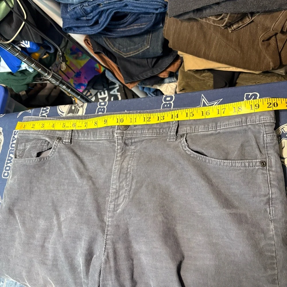 Tommy Hilfiger Women’s Corduroy Jeans